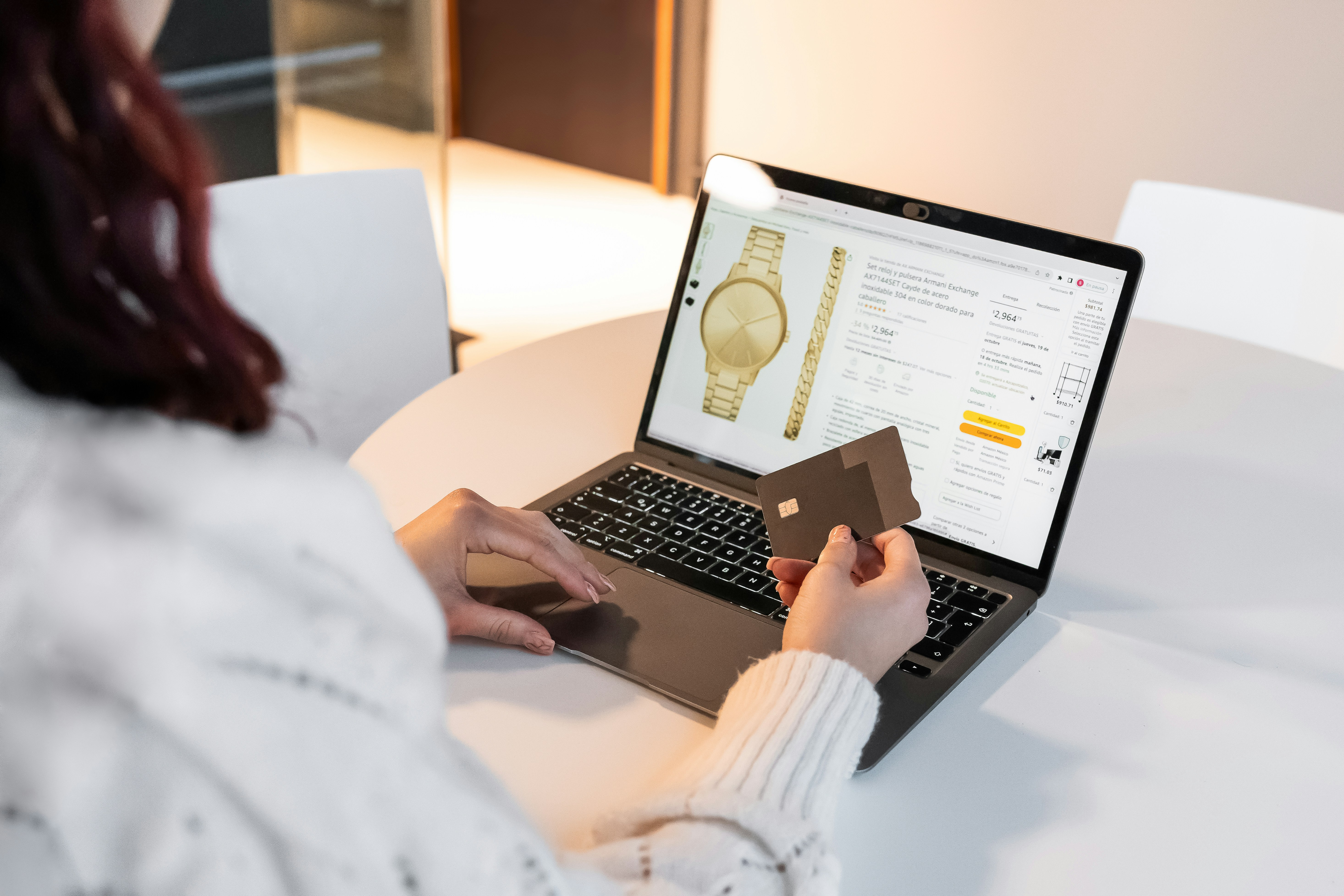 Technology in Luxury Shopping